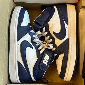 Nike Youth court borough mid 2 size 4.5 Navy Blue w velcro closure and laces